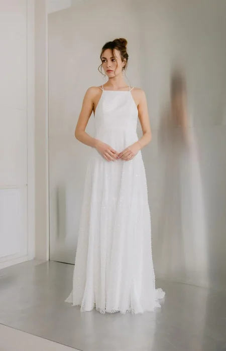 Rembo Bridal 2027 Queen Pearls 1 001 Lr
